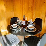 -theurbanist- Cozy Free Parking Fast Wifi شقة Unterseen